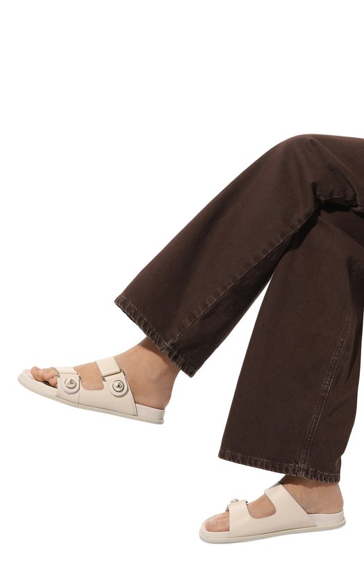 Кожаные шлепанцы Fayence Jimmy Choo FAYENCE SANDAL/SQM Кремовый  FAYENCE SANDAL/SQM Фото 3