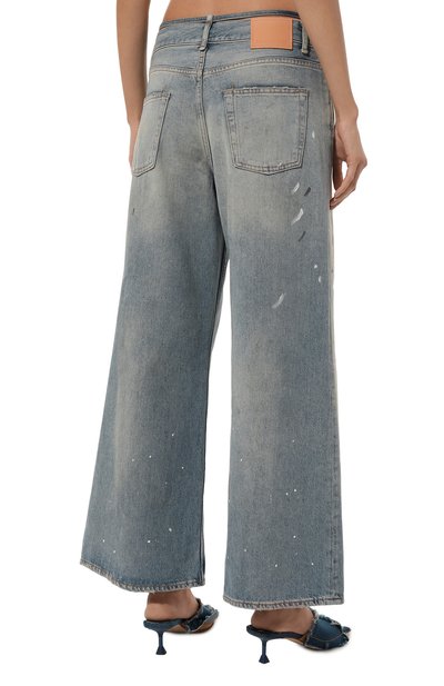 Джинсы ACNE STUDIOS голубого цвета по цене 59950 руб., арт. ACNE STUDI0S 2004 TRAFALGAR, фото 4 Джинсы ACNE STUDIOS, арт. ACNE STUDI0S 2004 TRAFALGAR, фото 4