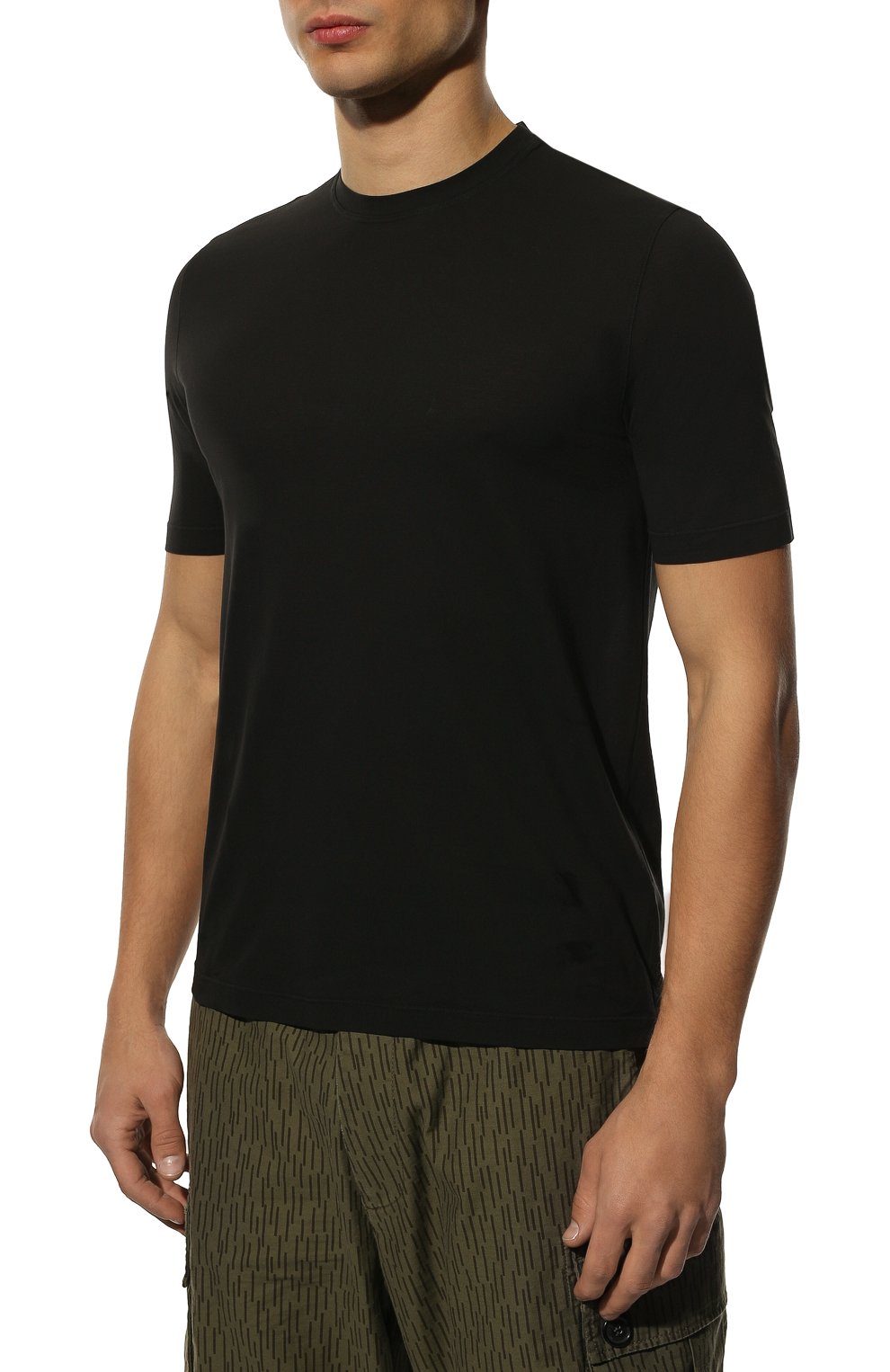 Хлопковая футболка KIRED черного цвета по цене 16650 руб., арт. WBACI0MW7521024008, фото 3 Хлопковая футболка KIRED, арт. WBACI0MW7521024008, фото 3