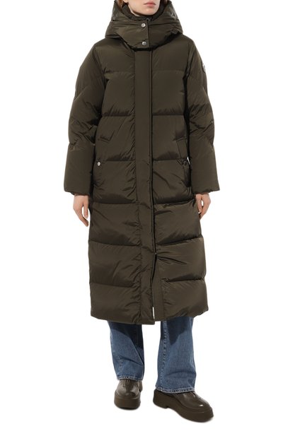 Пуховик WOOLRICH темно-зеленого цвета по цене 126500 руб., арт. CFWW0U0698FRUT1148, фото 3 Пуховик WOOLRICH, арт. CFWW0U0698FRUT1148, фото 3