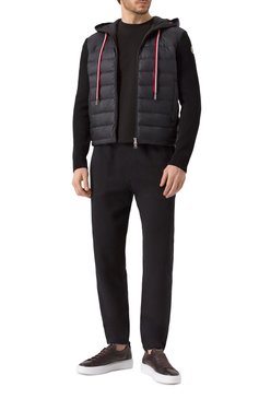 Мужской комбинированный кардиган MONCLER черного цвета, арт. 9B00005/M1367 | Фото 2 (Рукава: Длинные; Длина (для топов): Стандартные; Материал внешний: Хлопок; Мужское Кросс-КТ: Кардиган-одежда; Стили: Кэжуэл; Застежка: Молния; Материал утеплителя: Пух и перо)