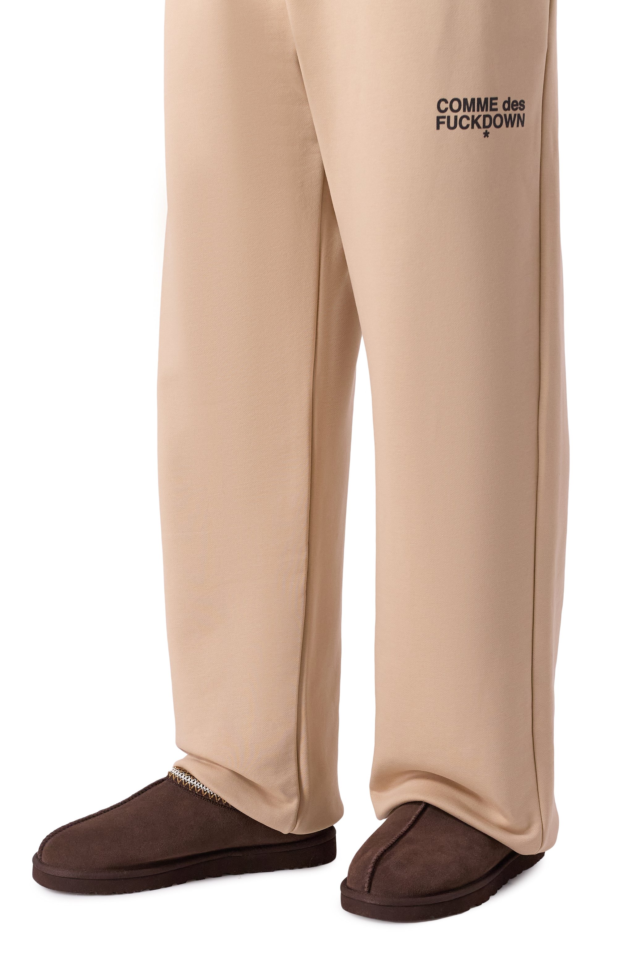 Замшевые сабо tasman ii UGG темно-коричневого цвета по цене 18450 руб., арт. 1174671, фото 3 Замшевые сабо tasman ii UGG, арт. 1174671, фото 3