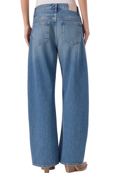 Джинсы arellia PAIGE голубого цвета по цене 45950 руб., арт. 1E74028-C467, фото 4 Джинсы arellia PAIGE, арт. 1E74028-C467, фото 4