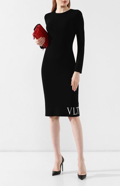 Платье из вискозы VALENTINO черного цвета по цене 225000 руб., арт. SB3KD01I4R0, фото 2 Платье из вискозы VALENTINO, арт. SB3KD01I4R0, фото 2