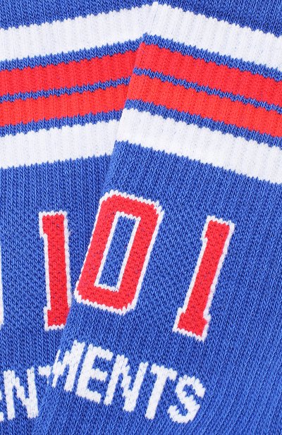 Носки VETEMENTS голубого цвета по цене 8220 руб., арт. UAH20AC800/W, фото 2 Носки VETEMENTS, арт. UAH20AC800/W, фото 2