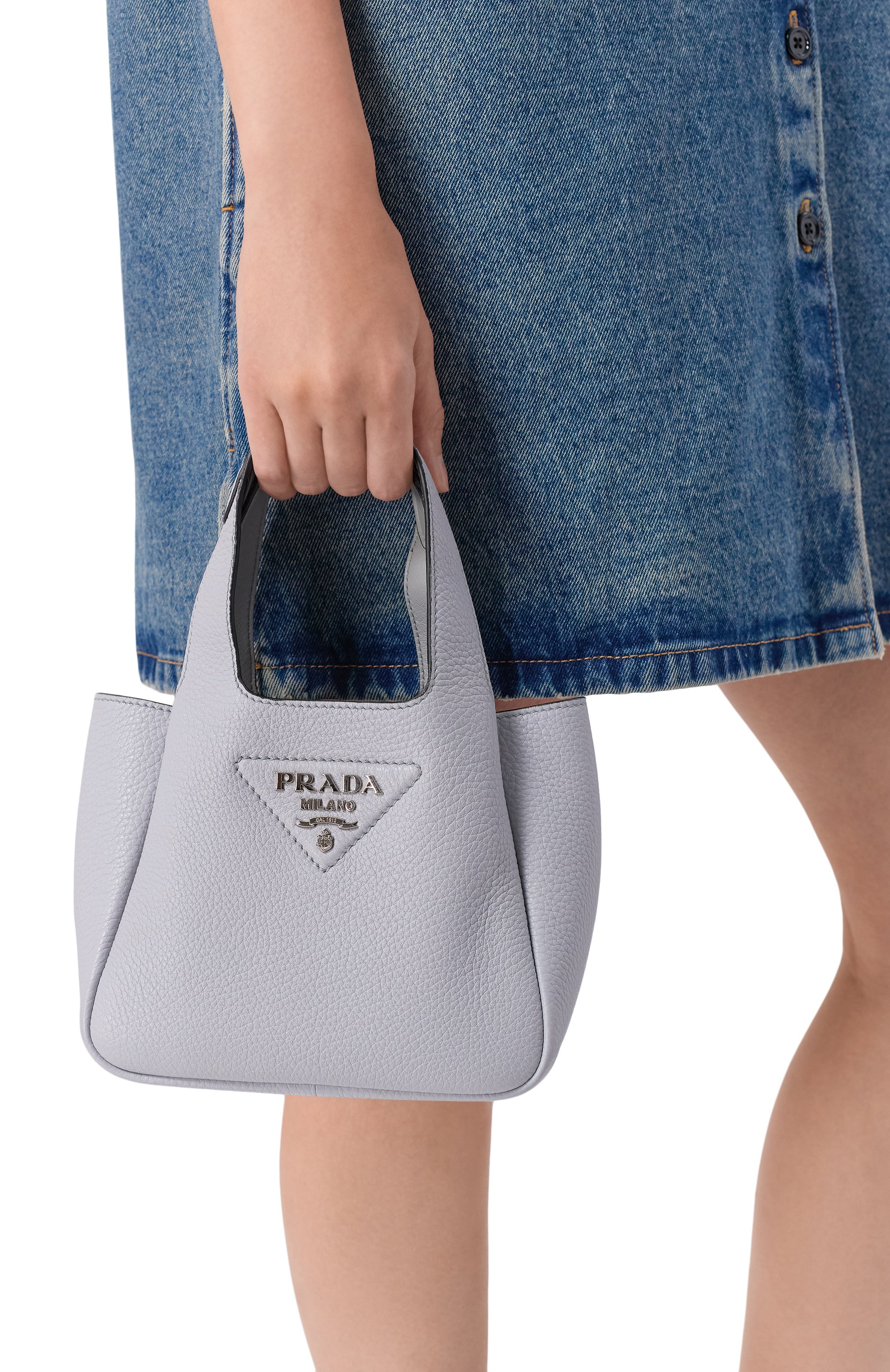 Сумка PRADA сиреневого цвета по цене 358000 руб., арт. 1BA349/2DKV, фото 2 Сумка PRADA, арт. 1BA349/2DKV, фото 2