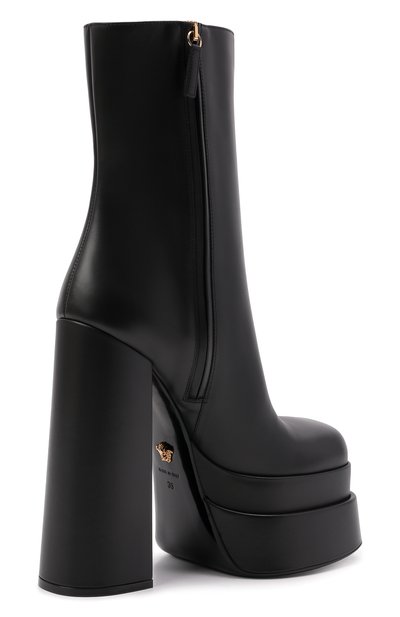 Кожаные ботильоны VERSACE черного цвета по цене 144500 руб., арт. 1001783/DVT2P, фото 4 Кожаные ботильоны VERSACE, арт. 1001783/DVT2P, фото 4