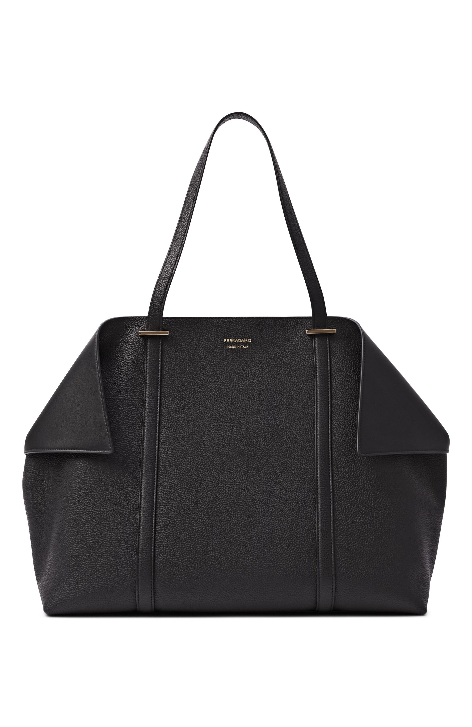 Сумка-тоут folded large FERRAGAMO черного цвета по цене 218000 руб., арт. 21A452/789588, фото 1 Сумка-тоут folded large FERRAGAMO, арт. 21A452/789588, фото 1