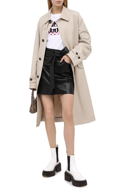 Хлопковая футболка REDVALENTINO белого цвета по цене 15800 руб., арт. UR0MG07Y/5JL, фото 2 Хлопковая футболка REDVALENTINO, арт. UR0MG07Y/5JL, фото 2