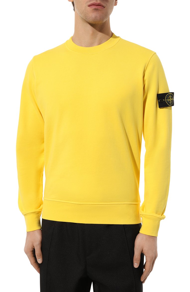 Мужской хлопковый свитшот STONE ISLAND желтого цвета, арт. 101563051 | Фото 3 (Рукава: Длинные; Длина (для топов): Стандартные; Материал внешний: Хлопок; Мужское Кросс-КТ: свитшот-одежда; Стили: Кэжуэл; Принт: Без принта)
