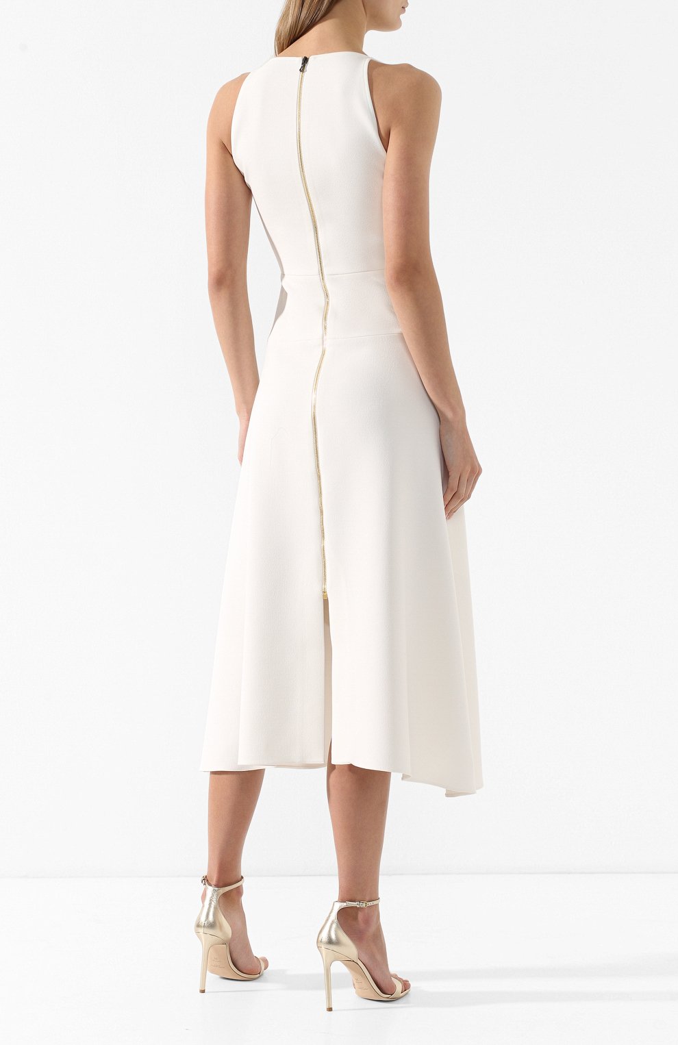 Платье-миди с оборкой ROLAND MOURET белого цвета по цене 134000 руб., арт. PS19/S0546/F2196, фото 4 Платье-миди с оборкой ROLAND MOURET, арт. PS19/S0546/F2196, фото 4