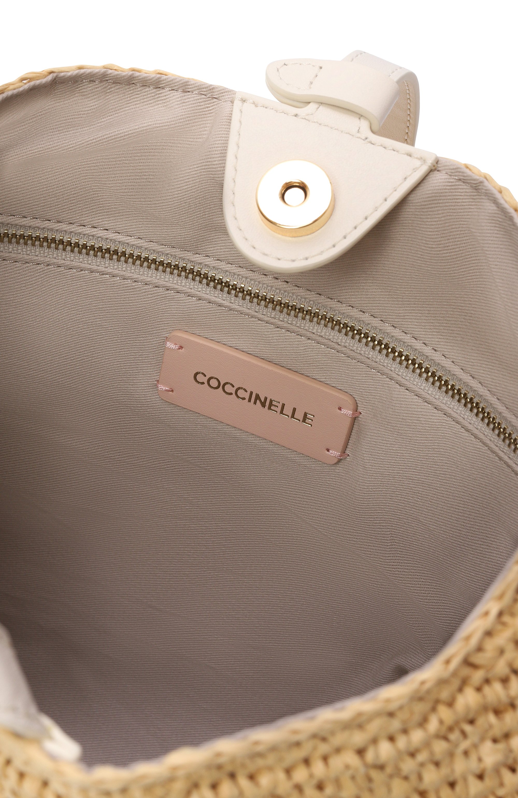 Сумка c-me COCCINELLE бежевого цвета по цене 22575 руб., арт. E1 UV1 13 01 01, фото 5 Сумка c-me COCCINELLE, арт. E1 UV1 13 01 01, фото 5