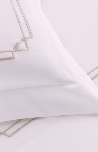 Наволочка layering embroidery FRETTE белого цвета по цене 44050 руб., арт. FR6940 E0700 065B, фото 4 Наволочка layering embroidery FRETTE, арт. FR6940 E0700 065B, фото 4