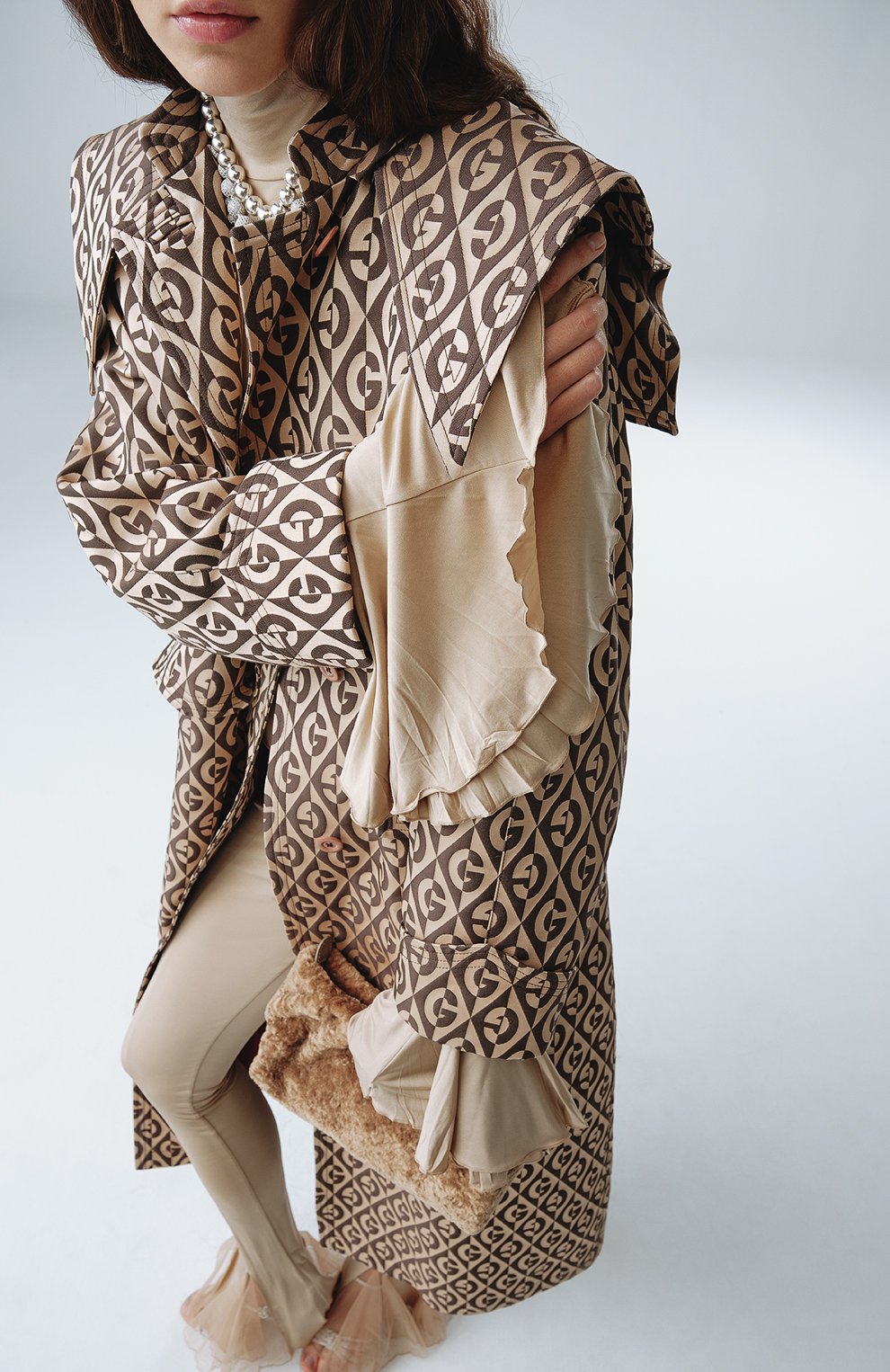 Колье VIEN серебряного цвета по цене 41900 руб., арт. 2324-136, фото 6 Колье VIEN, арт. 2324-136, фото 6