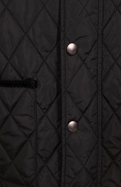 Женская куртка BURBERRY черного цвета, арт. 8105097 | Фото 6 (Рукава: Длинные; Материал внешний: Синтетический материал; Материал подклада: Хлопок; Длина (верхняя одежда): Короткие; Кросс-КТ: Легкие, Куртка; Стили: Кэжуэл)