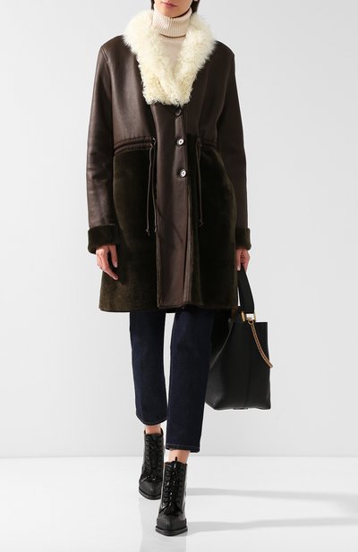 Дубленка из овчины CHLOÉ хаки цвета по цене 985000 руб., арт. CHC18ACM03206, фото 2 Дубленка из овчины CHLOÉ, арт. CHC18ACM03206, фото 2