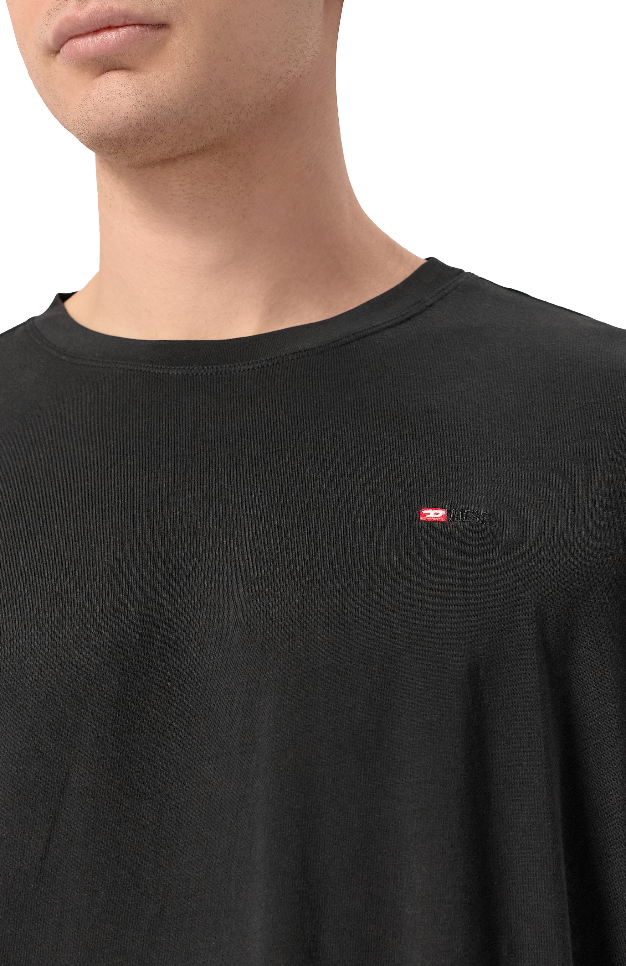 Футболка DIESEL черного цвета по цене 10550 руб., арт. A19999/0WEBV, фото 5 Футболка DIESEL, арт. A19999/0WEBV, фото 5