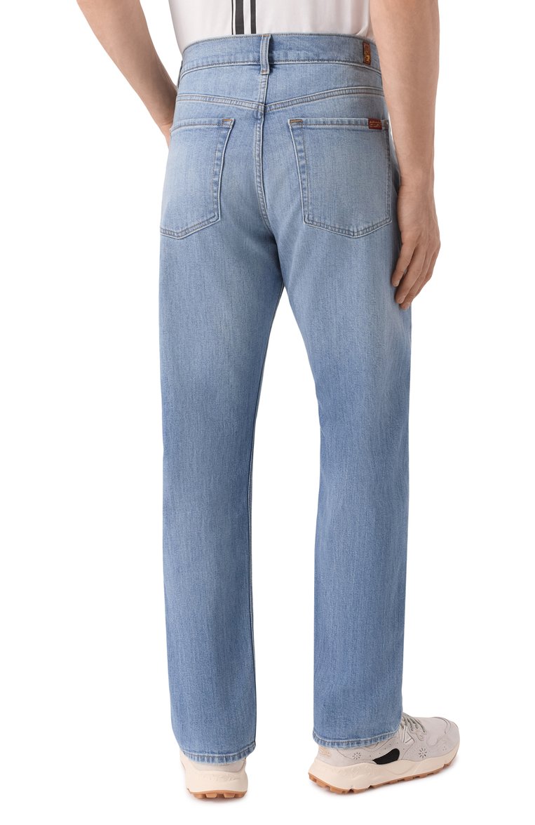 Мужские джинсы straight 7 FOR ALL MANKIND голубого цвета, арт. 7T099A56 | Фото 4 (Длина (брюки, джинсы): Стандартные; Детали: Делаве; Материал внешний: Хлопок, Деним; Кросс-КТ: Деним; Силуэт М (брюки): Прямые; Стили: Повседневный; Автоматизация ТО: Проставлено; Автоматизация состава: Проставлено)