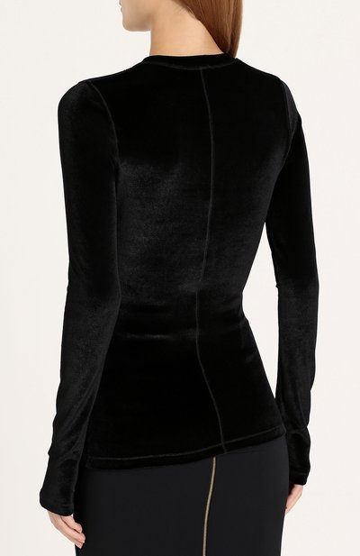 Бархатный пуловер TOM FORD черного цвета по цене 79950 руб., арт. TSJ196-FAX227, фото 4 Бархатный пуловер TOM FORD, арт. TSJ196-FAX227, фото 4