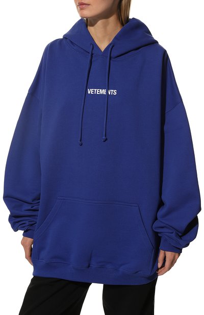 Хлопковое худи VETEMENTS синего цвета по цене 68050 руб., арт. UE52TR380N 1601/M, фото 3 Хлопковое худи VETEMENTS, арт. UE52TR380N 1601/M, фото 3