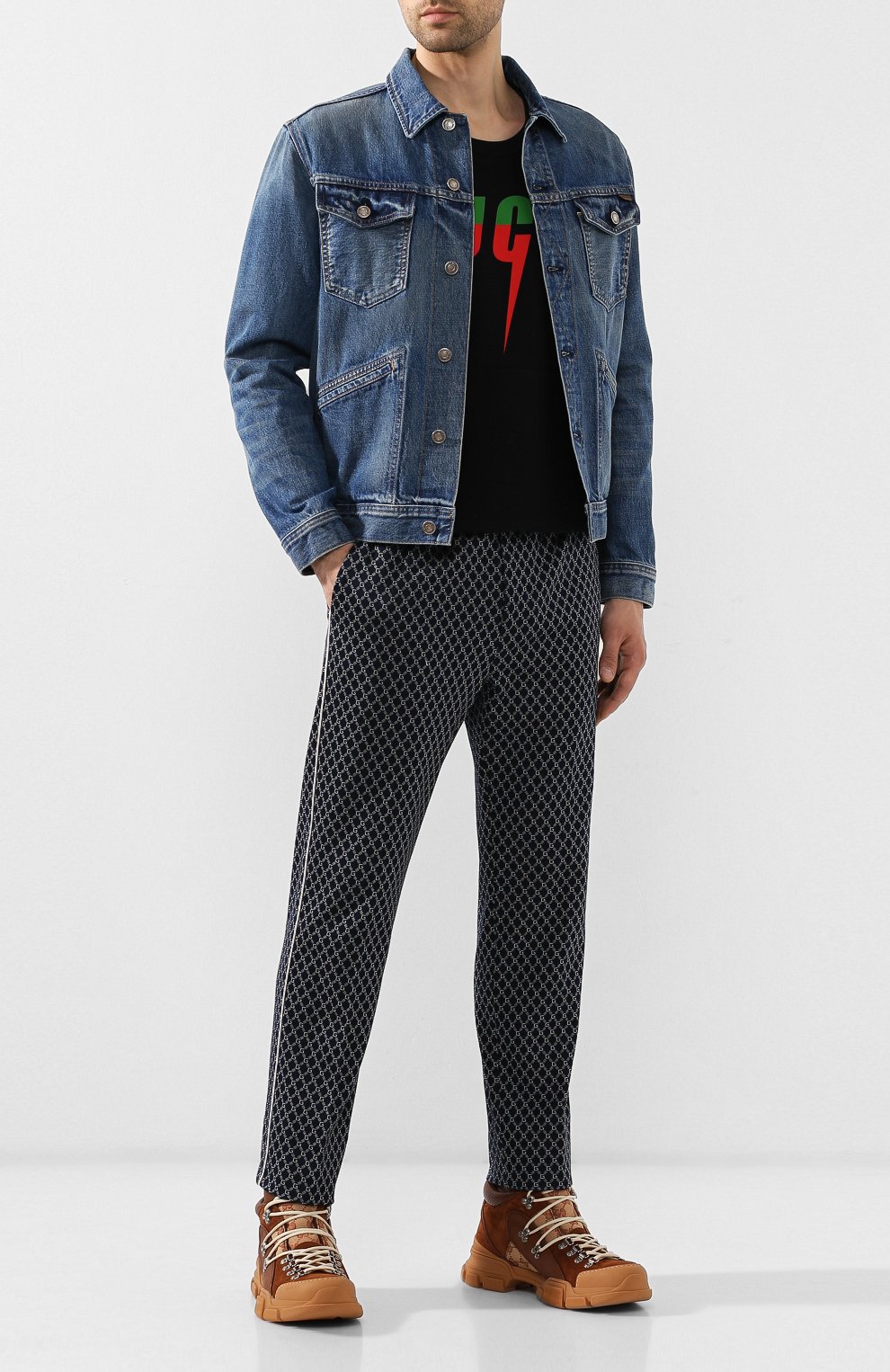 Кожаные кроссовки flashtrek gg GUCCI темно-бежевого цвета по цене 89950 руб., арт. 521680/0P310, фото 2 Кожаные кроссовки flashtrek gg GUCCI, арт. 521680/0P310, фото 2