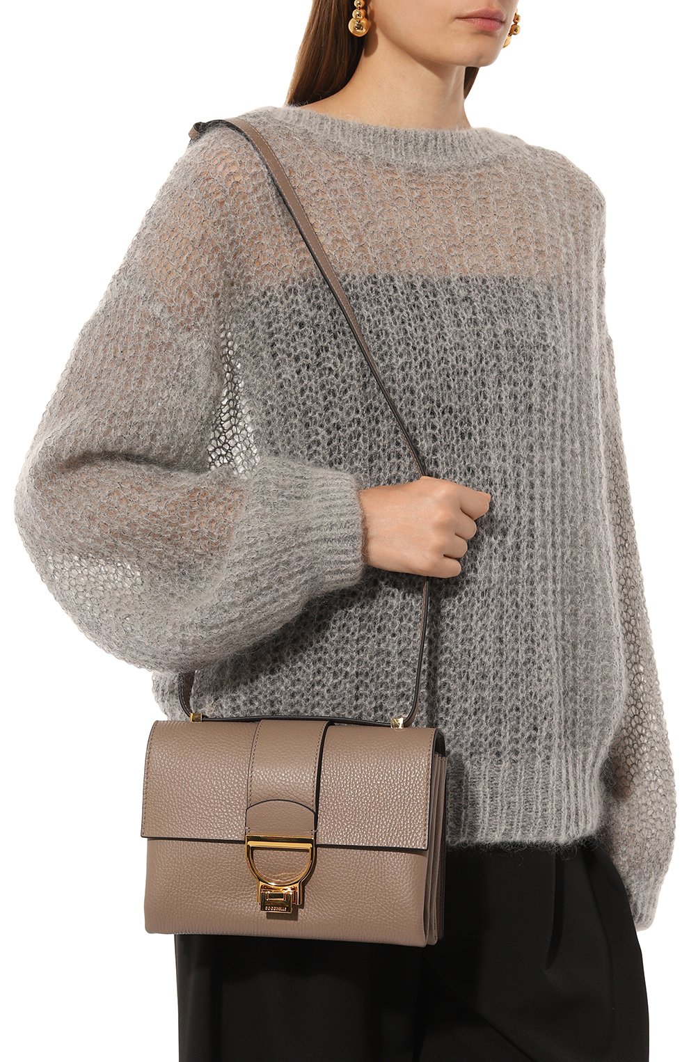 Сумка arlettis COCCINELLE бежевого цвета по цене 41800 руб., арт. E1MD5120701, фото 2 Сумка arlettis COCCINELLE, арт. E1MD5120701, фото 2