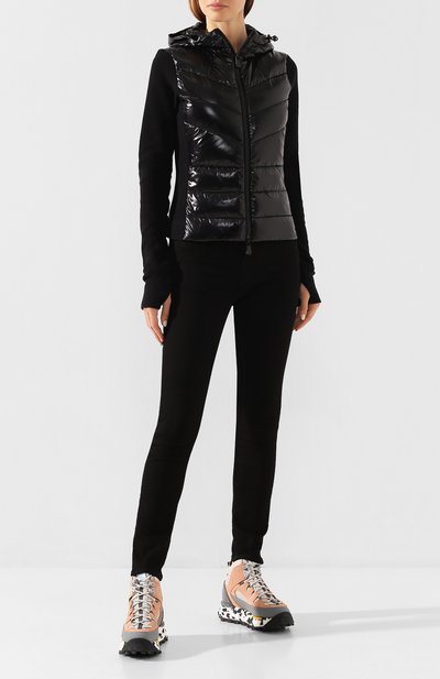 Утепленный кардиган MONCLER черного цвета по цене 42800 руб., арт. E2-098-84513-00-80093, фото 2 Утепленный кардиган MONCLER, арт. E2-098-84513-00-80093, фото 2