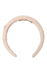 Светло-бежевый