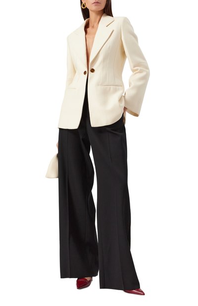 Жакет из шелка и шерсти CHLOÉ кремового цвета по цене 172000 руб., арт. CHC23SVE03065 103, фото 2 Жакет из шелка и шерсти CHLOÉ, арт. CHC23SVE03065 103, фото 2