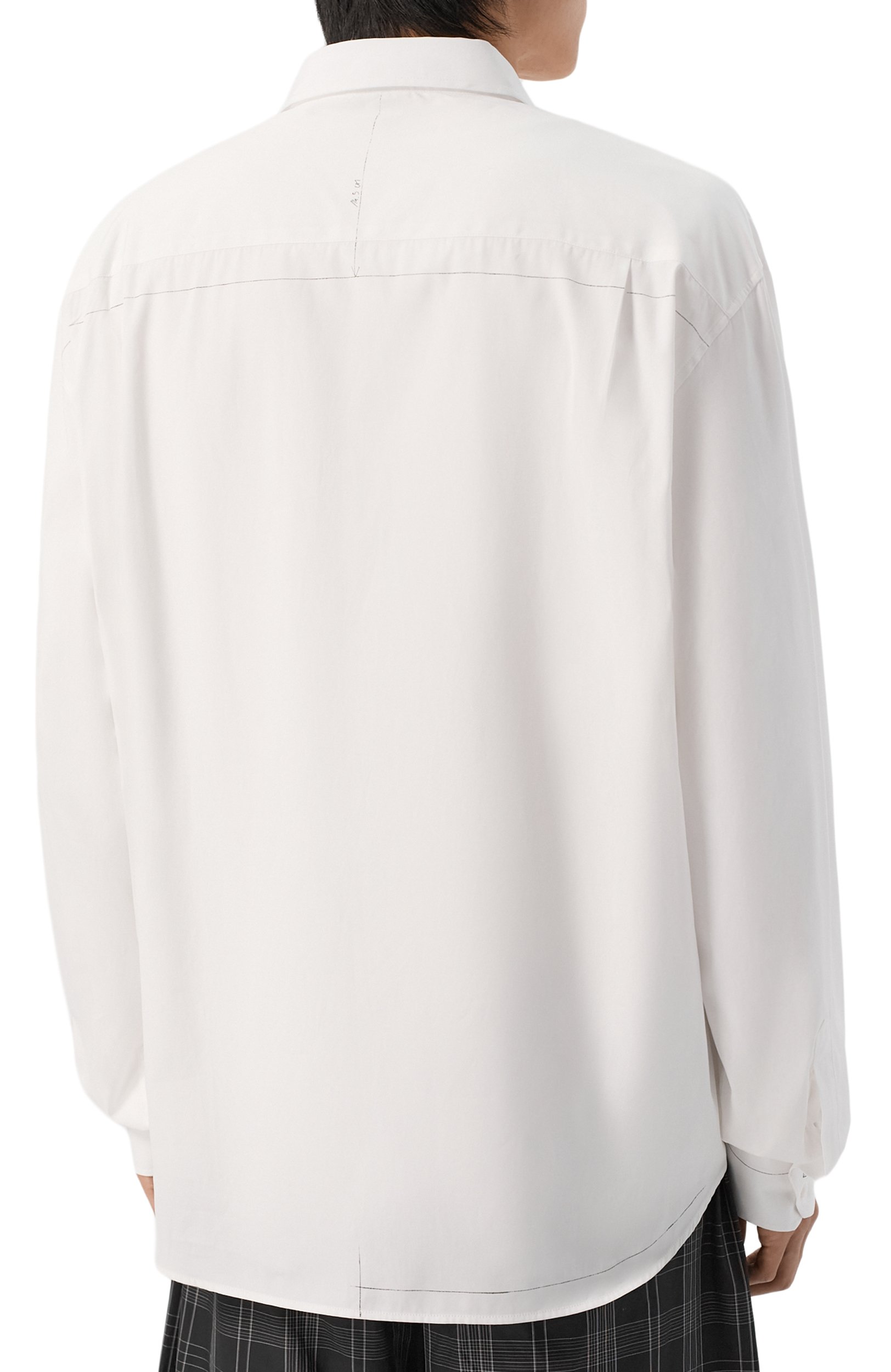 Хлопковая рубашка VETEMENTS белого цвета по цене 89250 руб., арт. MH27SH046W, фото 4 Хлопковая рубашка VETEMENTS, арт. MH27SH046W, фото 4