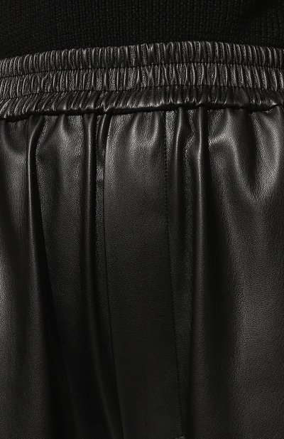 Брюки из экокожи SEVEN LAB черного цвета по цене 21000 руб., арт. PVEG eco black, фото 5 Брюки из экокожи SEVEN LAB, арт. PVEG eco black, фото 5