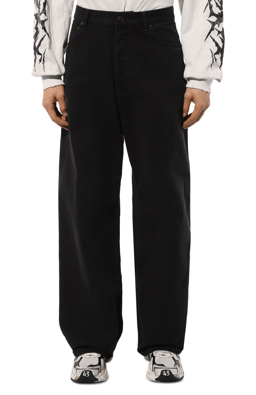 Джинсы BALENCIAGA черного цвета по цене 128000 руб., арт. 745213/TQW83, фото 3 Джинсы BALENCIAGA, арт. 745213/TQW83, фото 3