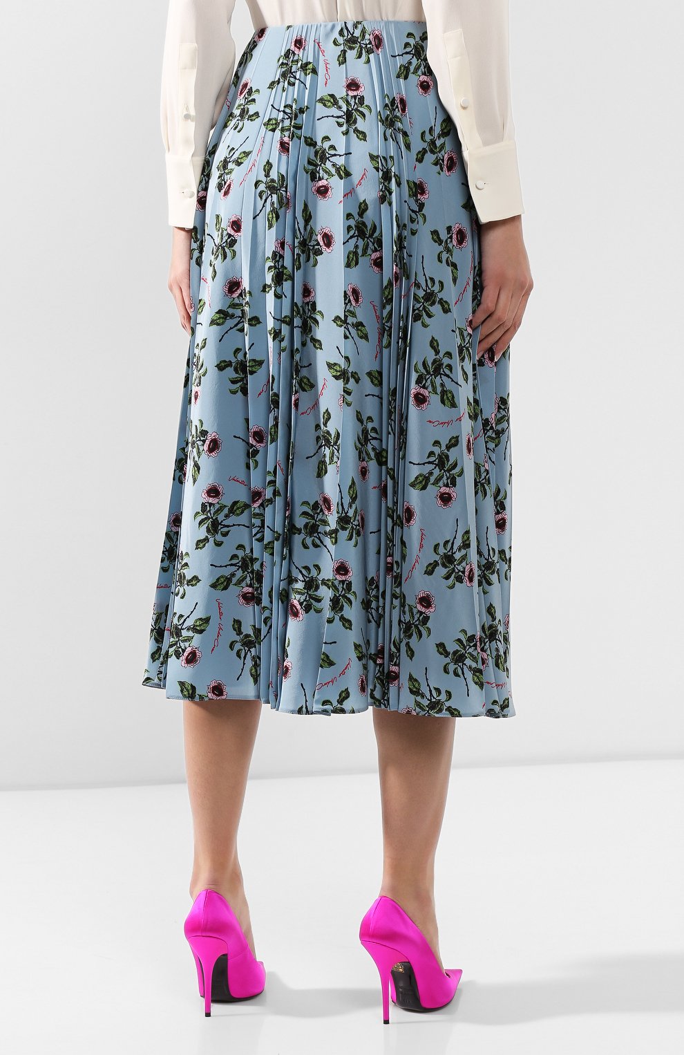 Шелковая юбка VALENTINO голубого цвета по цене 239500 руб., арт. SB0RA5584W5, фото 4 Шелковая юбка VALENTINO, арт. SB0RA5584W5, фото 4