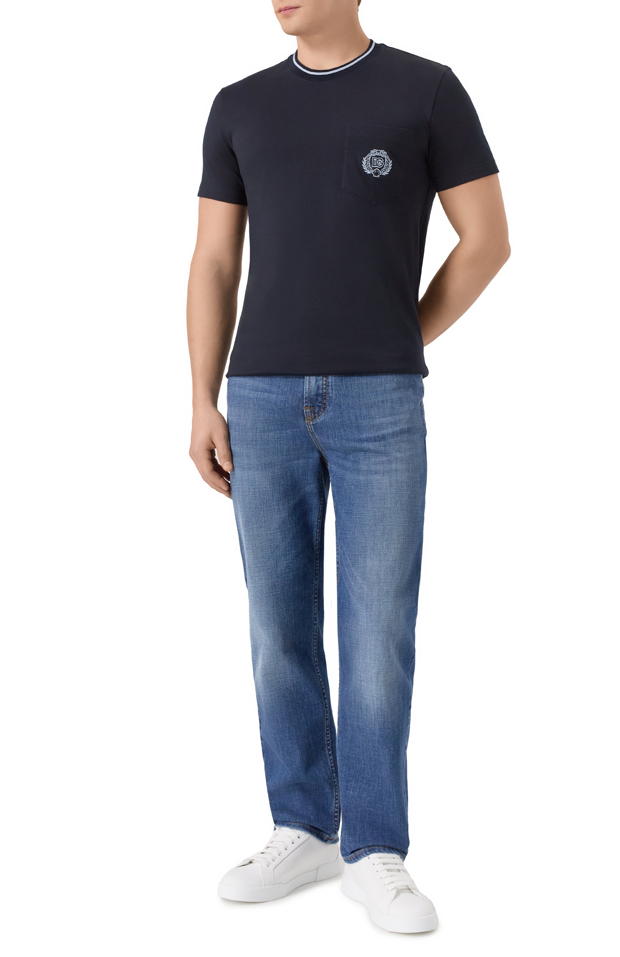 Хлопковая футболка DOLCE & GABBANA темно-синего цвета по цене 65300 руб., арт. G8RA2Z/FU7EQ, фото 2 Хлопковая футболка DOLCE & GABBANA, арт. G8RA2Z/FU7EQ, фото 2