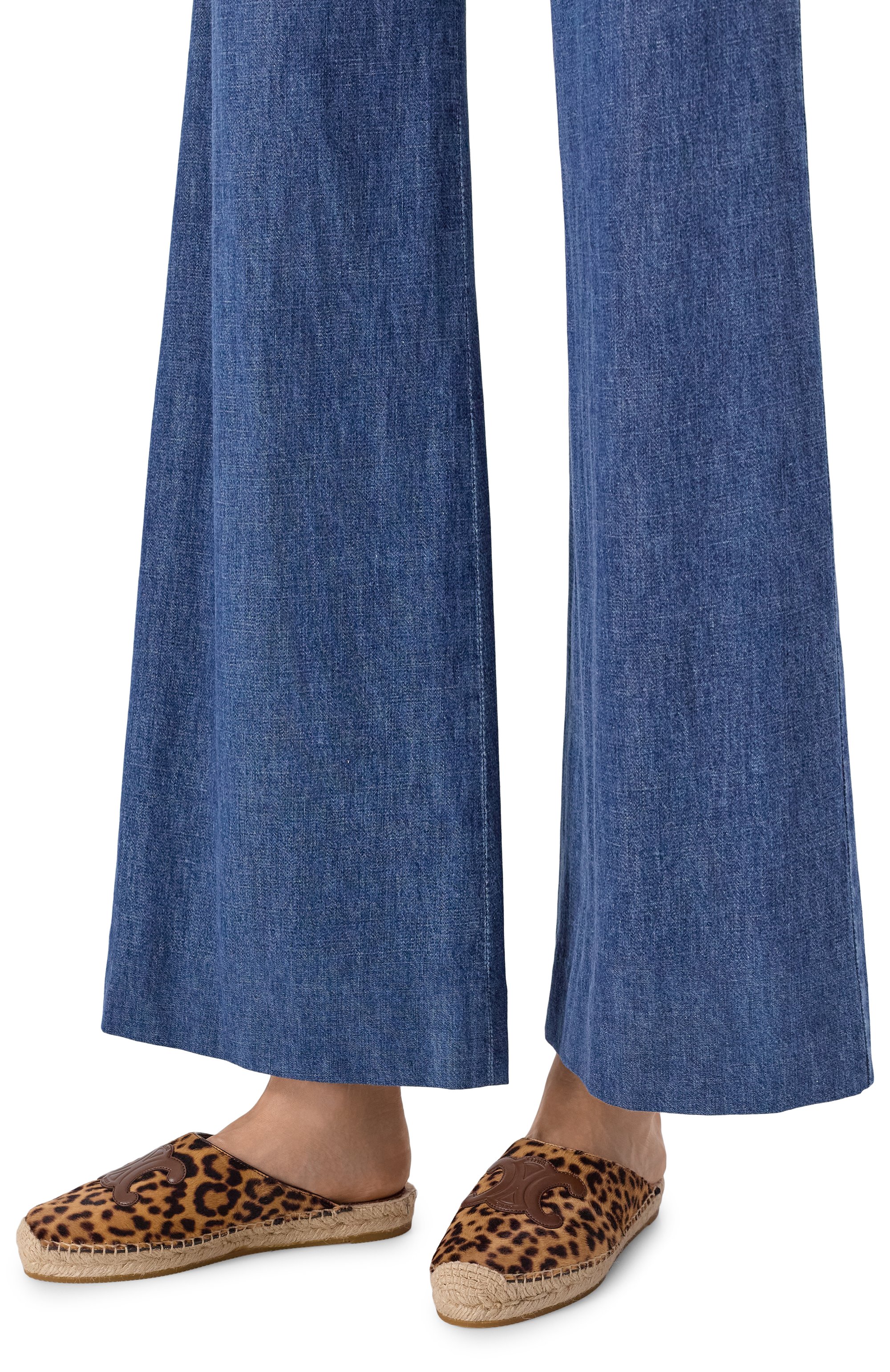 Кожаные сабо CELINE леопардового цвета по цене 77900 руб., арт. 36077/4627, фото 2 Кожаные сабо CELINE, арт. 36077/4627, фото 2