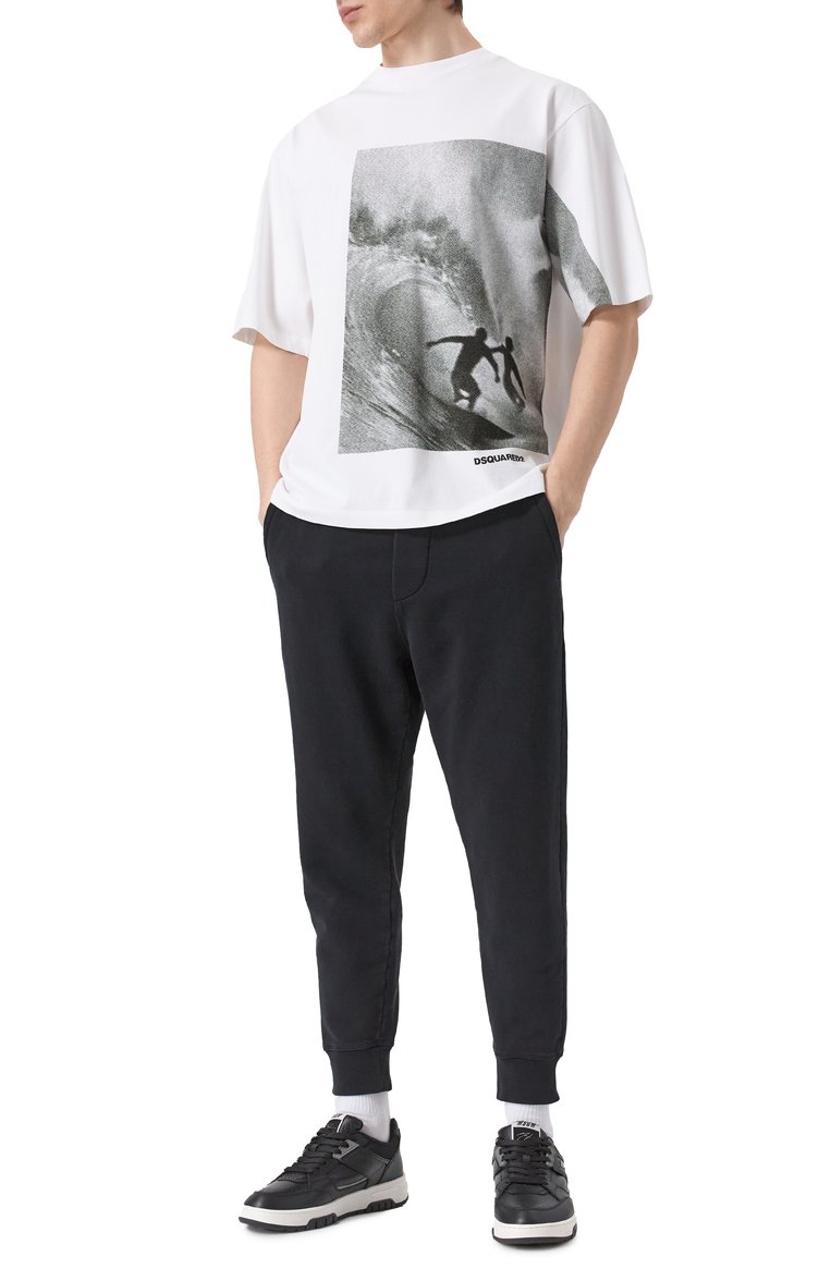 Мужская хлопковая футболка DSQUARED2 белого цвета, арт. S74GD1409/D20033 | Фото 2 (Материал сплава: Проставлено; Рукава: 3/4; Длина (для топов): Стандартные; Драгоценные камни: Проставлено; Принт: С принтом; Стили: Кэжуэл; Материал внешний: Хлопок; Кросс-КТ: Джерси; Мужское Кросс-КТ: Футболка-одежда)
