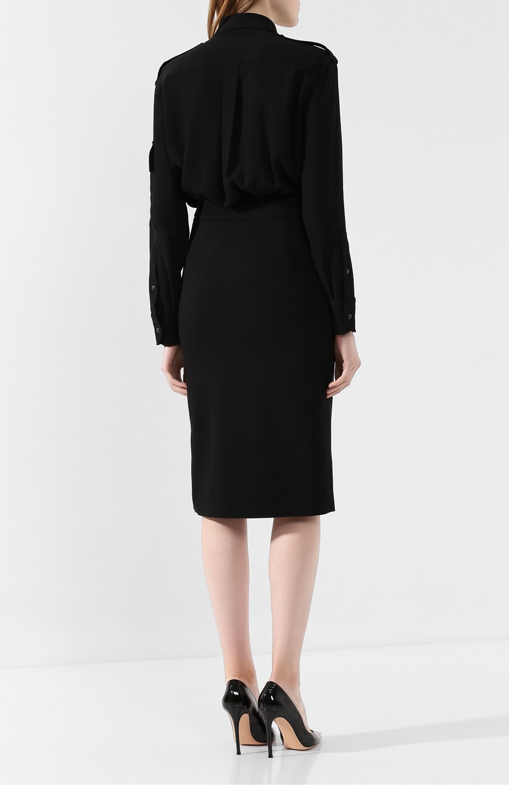 Платье из вискозы TOM FORD черного цвета по цене 252500 руб., арт. AB2627-FAX056, фото 4 Платье из вискозы TOM FORD, арт. AB2627-FAX056, фото 4