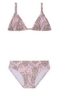 Светло-розовый