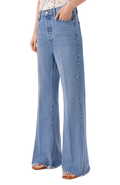 Джинсы the lax FRAME DENIM голубого цвета по цене 47500 руб., арт. 3003RF210, фото 3 Джинсы the lax FRAME DENIM, арт. 3003RF210, фото 3