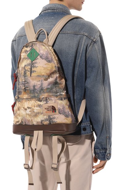 Текстильный рюкзак GUCCI бежевого цвета по цене 228960 руб., арт. 650288 UIMAN, фото 2 Текстильный рюкзак GUCCI, арт. 650288 UIMAN, фото 2