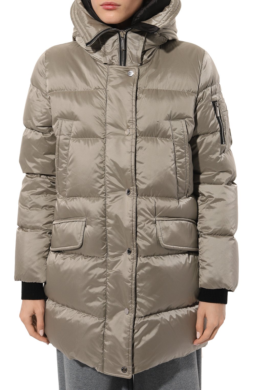 Пуховик eisle-sh MOORER светло-серого цвета по цене 243000 руб., арт. EISLE-SH_SET, фото 3 Пуховик eisle-sh MOORER, арт. EISLE-SH_SET, фото 3