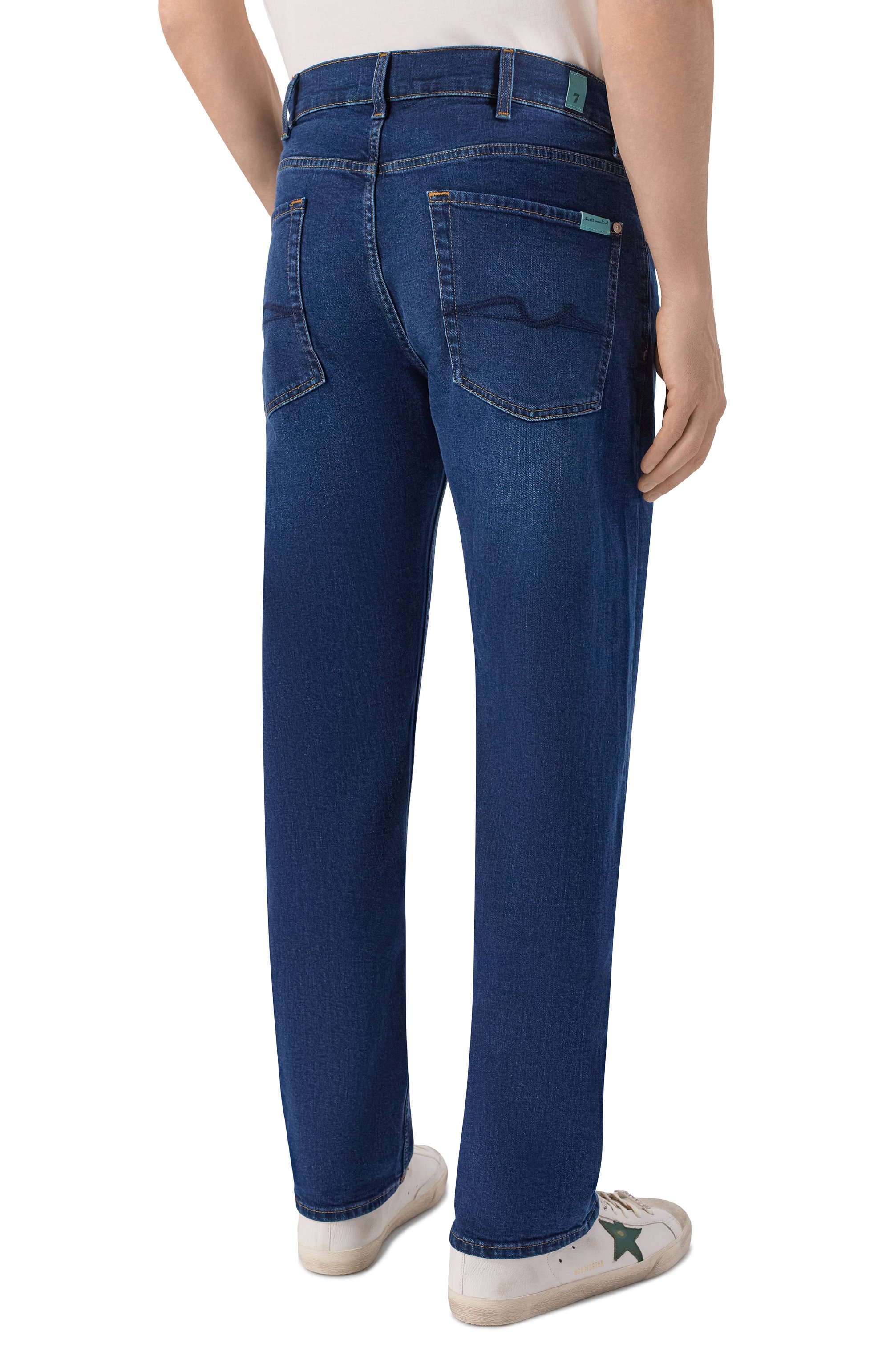 Джинсы straight 7 FOR ALL MANKIND темно-синего цвета по цене 32950 руб., арт. 7TE70F25-3M4, фото 4 Джинсы straight 7 FOR ALL MANKIND, арт. 7TE70F25-3M4, фото 4
