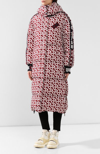 Пуховик DOLCE & GABBANA бордового цвета по цене 354000 руб., арт. F9G19T/HSMG1, фото 3 Пуховик DOLCE & GABBANA, арт. F9G19T/HSMG1, фото 3