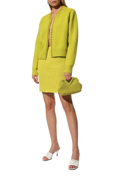 Шерстяной кардиган BOTTEGA VENETA салатового цвета по цене 162500 руб., арт. 684465/V1MF0, фото 2 Шерстяной кардиган BOTTEGA VENETA, арт. 684465/V1MF0, фото 2