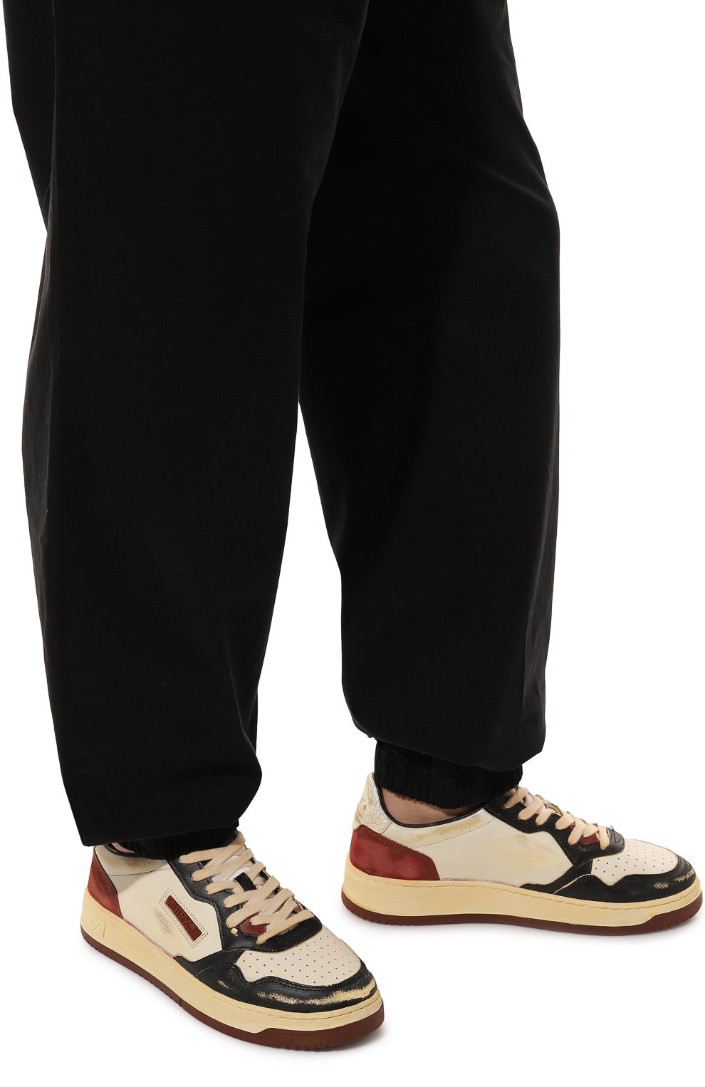 Кожаные кеды super vintage medalist AUTRY разноцветного цвета по цене 29500 руб., арт. A100AVLMLB01, фото 3 Кожаные кеды super vintage medalist AUTRY, арт. A100AVLMLB01, фото 3