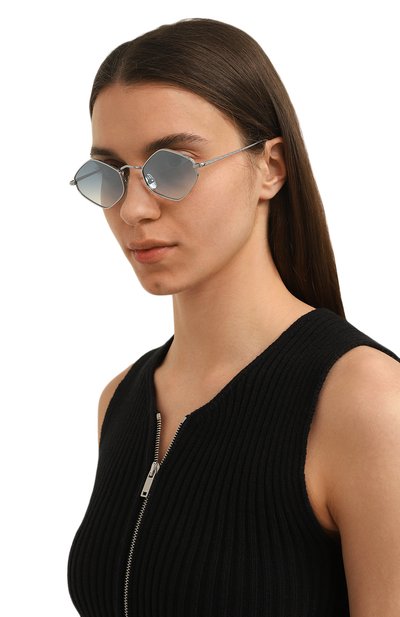 Солнцезащитные очки EYEPETIZER голубого цвета по цене 19650 руб., арт. CANAR 1-26F, фото 2 Солнцезащитные очки EYEPETIZER, арт. CANAR 1-26F, фото 2