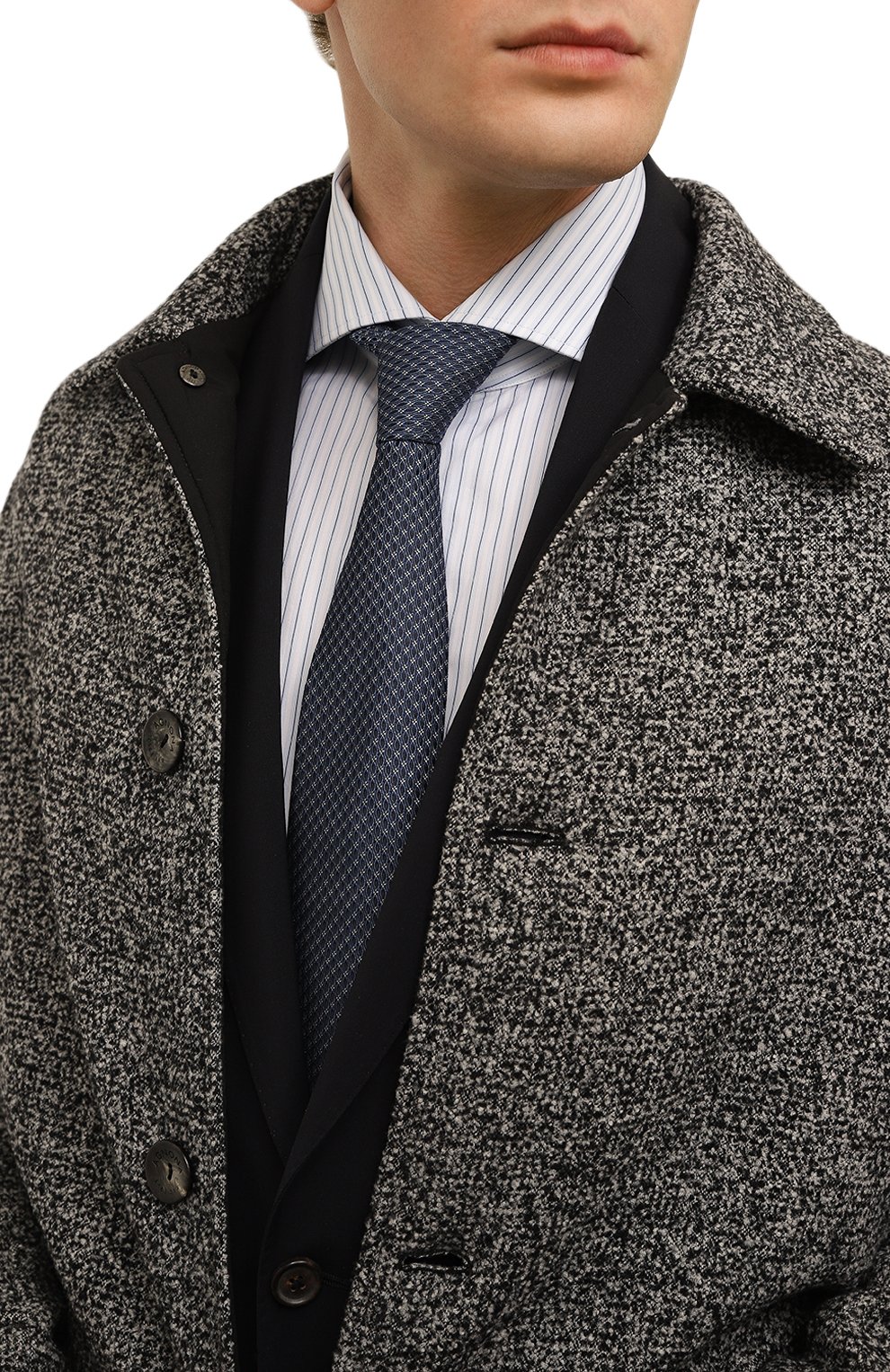 Шелковый галстук CORNELIANI синего цвета по цене 23400 руб., арт. 93U302-9320309, фото 2 Шелковый галстук CORNELIANI, арт. 93U302-9320309, фото 2