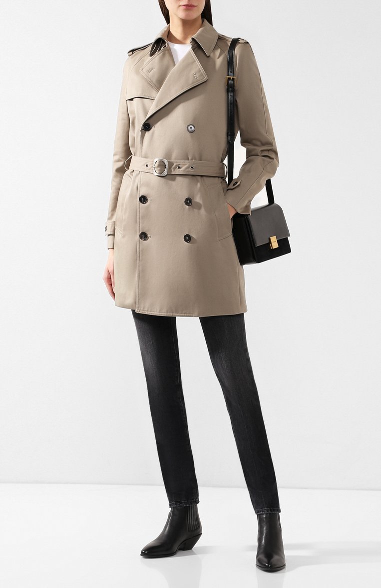 Женский хлопковый тренч SAINT LAURENT бежевого цвета, арт. 560541/Y600U | Фото 2 (Рукава: Длинные; Статус проверки: Проверена категория, Проверено; Материал внешний: Хлопок; Рукава от горловины: Длинные; Материал подклада: Вискоза; Длина (верхняя одежда): До середины бедра; Стили: Классический; Кросс-КТ: Куртка)