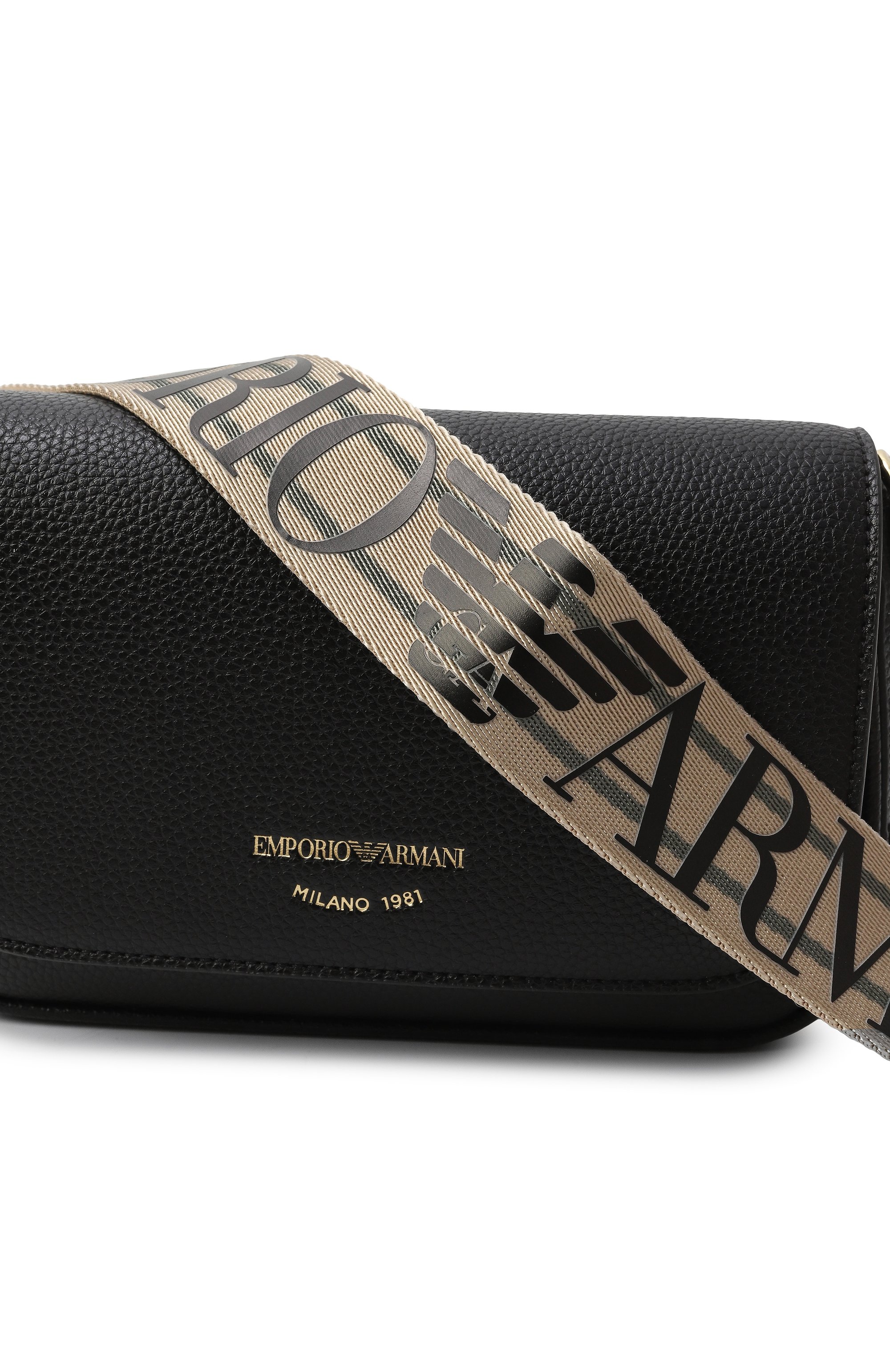 Сумка EMPORIO ARMANI черного цвета по цене 26000 руб., арт. EW000538/AF12103, фото 3 Сумка EMPORIO ARMANI, арт. EW000538/AF12103, фото 3