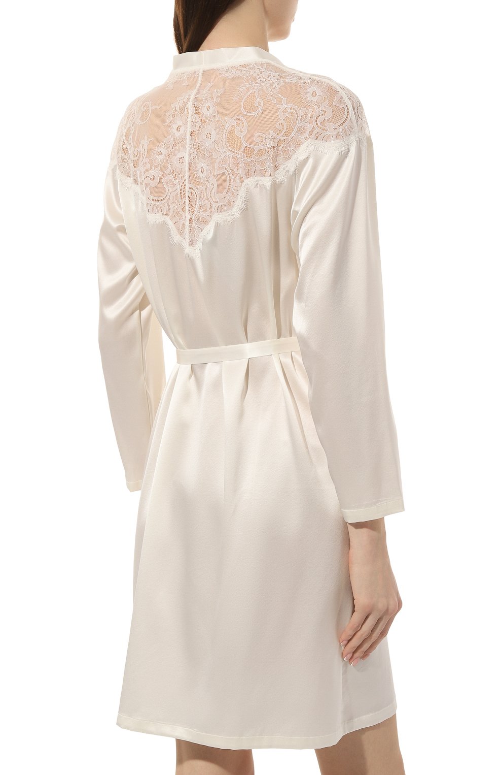 Шелковый халат LISE CHARMEL молочного цвета по цене 54180 руб., арт. ALH2072, фото 4 Шелковый халат LISE CHARMEL, арт. ALH2072, фото 4